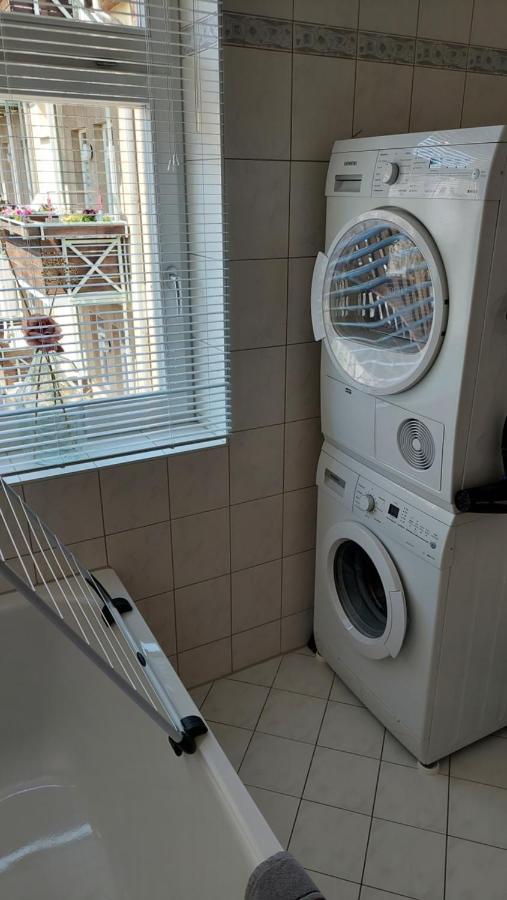 Neu! Ferienwohnung In エアフルト エクステリア 写真