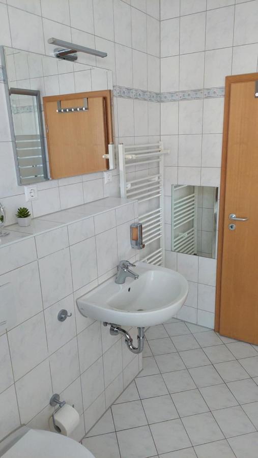 Neu! Ferienwohnung In エアフルト エクステリア 写真